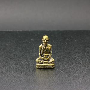 หลวงปู่โต๊ะทองเหลืองแท้ครอบแก้ว ราคาส่ง