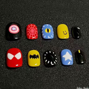 [SG Stock] GD Daisy Press On Nails Y2K Cute Cartoon Short Square Fake Nails With Tool Kit