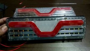 Lampu Stop Pick Up 12 Volt 30cm Model Tanduk