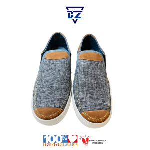 DBEZ Sepatu Sneakers Kasual Slip On Pria Uk 39-43 SCP01