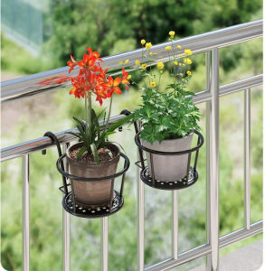 🌿 Khung treo chậu trồng cây tròn màu đen – Biến ban công nhà bạn thành Đà Lạt thu nhỏ 🌿