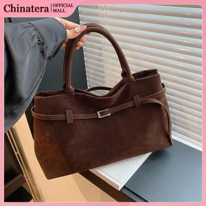 กระเป๋าสะพายไหล่หนัง PU สำหรับผู้หญิง กระเป๋าสะพายไหล่ขนาดใหญ่สไตล์ทันสมัย พร้อมระบบปิดแบบหมุด เหมาะสำหรับการเดินทางและการใช้งานประจำวัน กระเปาสนาตาล กระเป๋าหนังกลับ