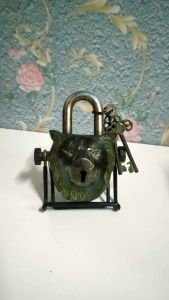 lion face design padlock