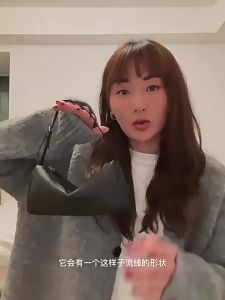 แนววินเทจ 90s กระเป๋าใส่ปากกาหนังนิ่มฤดูร้อนกระเป๋าสะพายหนังแท้กระเป๋าสะพายข้างกระเป๋าถือผู้หญิง