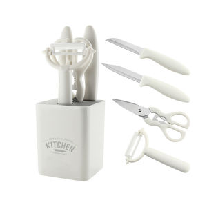 มีดทำครัว และกรรไกรชุด 5 ชิ้น มีดเชฟสแตนเลส มีดหั่นขนมปัง กรรไกร ชุดมีดทำอาหาร ชุดมีดทำครัว พ่อครัวใช้มีด