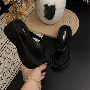 [Free Shipping] Thick-soled women’s sandals 2026 summer new style versatile for pairing with dresses soft-soled and non-slip