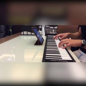 Foldable Piano 61 Key Portable Simple Hand Roll Electronic Keyboard Student Children Beginners Multifunctional Soft Keyboard