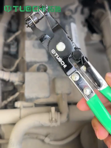 คีมที่หนีบท่อท่อแบนท่อน้ำรถเครื่องมือซ่อมรถคีมที่หนีบท่อท่ออัตโนมัติเครื่องมือล็อคแบบหมุนกล่องชุดอุปกรณ์คีมชนิดต่างๆ