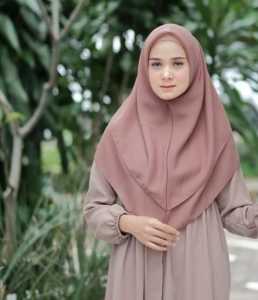 Hijab Instant Wanita Muslim Syari Double Layer Plain Multi-color One Size