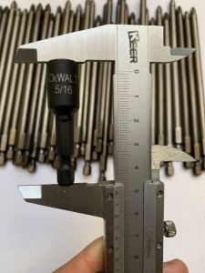 Đầu bắn tôn  đầu bắn tôn Dewalt 1/4 8ly 1/2 13ly dài 35mm - 50mm