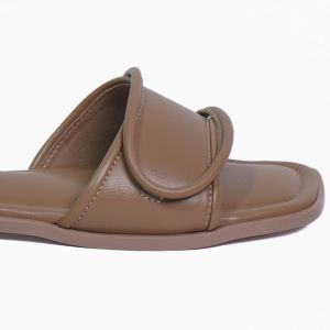 Lapepa Naomi Sandal Selop Wanita Sendal Slop Cewek Casual Kekinian Tampil Elegan Size 36-40