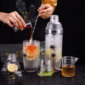 High Quality Acrylic Milk Tea Shaker Cocktail Juice Shaker Bottle Blender Juice Mixer Bar Supplies