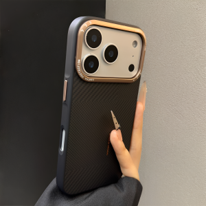 Luxury Color Camera Lens Protective Case for iPhone 17 16 Pro Max Magnetic Charging Carbon Fiber Texture Matte Back Cover Coques