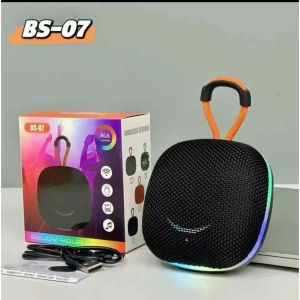 พร้อมส่งไทยลำโพงบลูทูธไร้สายกล่องเล็กใหม่(BS07）กลางแจ้งพกพาได้ TWS ซับวูฟเฟอร์ไฟ RGB ไฟกลางคืน