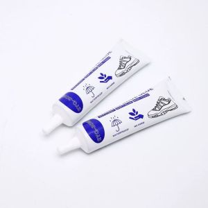 KS รองเท้าพลาสติกแต่งหน้าแข็งแรงติดกาวพิเศษโรงงานไม่แข็งไม่ใช่สีขาวนิ่มโปร่งใสทำขึ้นพลาสติก