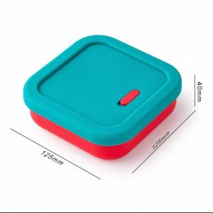 Silicone lunch box lunch container can be heated in a microwave oven. Food-grade sealed for office workers.