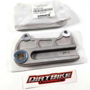 Breket Dudukan Kaliper Belakang DTRACKER 150 NEW ORIGINAL KAWASAKI