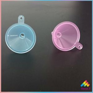 พลาสติก  มินิ โปร่งใส ช่องทาง/ สปอตสินค้า การ์ด ขวดน้ำหอม 38ml ขวดจ่าย กระป๋องฉีด สปอตสินค้า ช่องทาง funnel Dispensing bottles