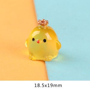 [RẺ VÔ ĐỊCH] Gà Con Đội Vương Miện Phát Sáng Dạ Quang Trang Trí ô tôBàn Làm ViệcTiểu Cảnh