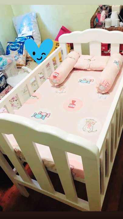 Small bedside hot sale cot