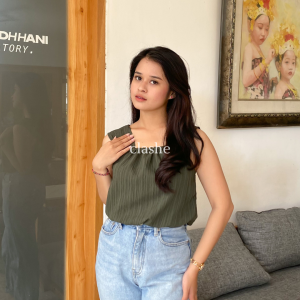 Tanktop Wanita Lady Crush Crinkle Anti Lecek Korean Style Kekinian Terbaru Ootd Kyra Top by Clashe