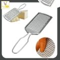 [BAKUL SUGIH BERKAH] Parutan Keju Stainless Steel Alat Parut Cokelat Wortel Kentang Sayur Grated Cheese 21 Cm Serbaguna. 
