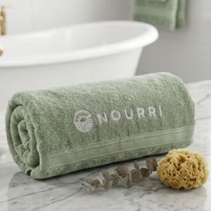 Nourri Bamboo Bath Towel: Antibacterial and Hypoallergenic