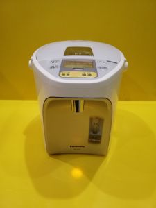 Bình thủy điện nội địa Nhật Panasonic NC-SU223 (2.2L) (006092) U-Vacua có pin dự phòng có đèn rót nước_Hàng nội địa Nhật đã qua sử dụng điện 100V