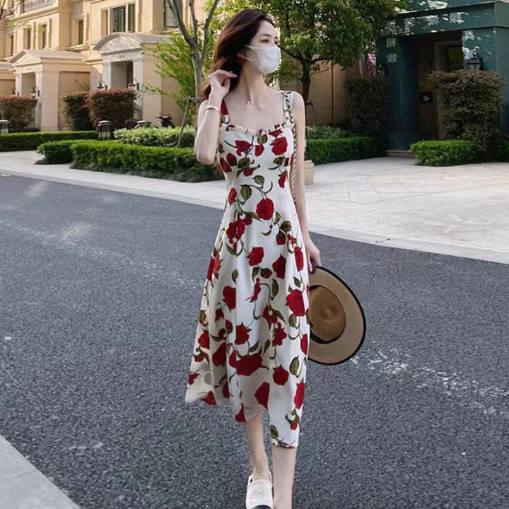 Floral outfit hot sale female