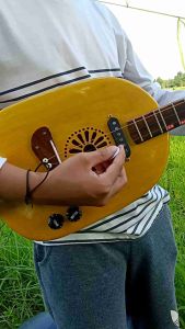 พิณโบราณ (โปร่งไฟฟ้า ไม้ขนุน)