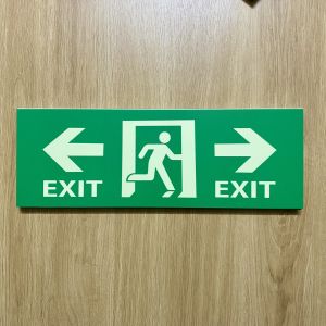iển chỉ dẫn thoát hiểm dạ quang dán tường kích thước 34x12cm