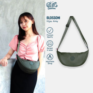 ATVA - Tas Selempang Wanita Tas Slingbag Puff Blossom Series Hijau Army