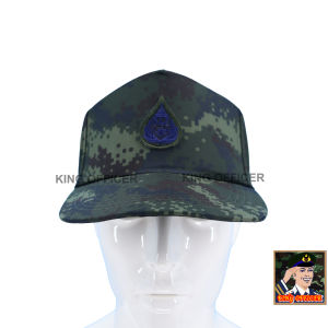 หมวกฝึกกองทัพบก ไม่มีจุดแดงหน้าหมวก  ลายพราง เข้ม หมวกกองทัพบก ทบ แบบใหม่ หลังมีสายปรับขนาดได้