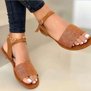 [Free Shipping] New Summer Product: WomenS Flat Sandals With Buckle Straps Large Sizes 40-43