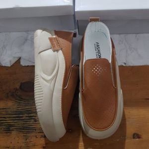 Shoes Wanita Slip On 18854 Sepatu Casual Kekinian