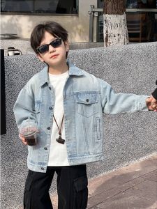 แจ็คเก็ตยีนส์เด็ก สไตล์เกาหลี เท่ๆ ลุคสตรีท ใส่ได้ทุกโอกาส ทรง Oversize เท่แบบไม่ซ้ำใคร! ใส่สบาย แมทช์ง่าย