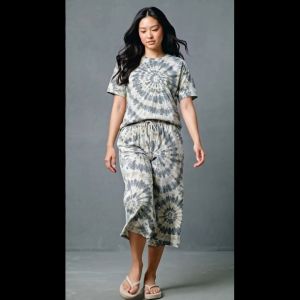 Emma Tokong Terno Set Women Printed Cotton Spandex Stretchable Waist Casual Loungewear Outfit