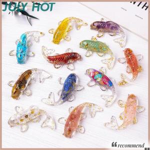 [JULYHOT] หินคริสตัลกรวดนำโชครูปปั้นปลา KOI เรซิ่นขนาดเล็กควอตซ์แฟนซีรูปปั้นปลาคาร์พตกแต่งบ้านของขวัญประดับโต๊ะ