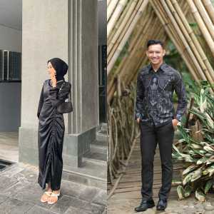 Couple Clemira Dress Satin Polos Mewah Wudhu Friendly Gamis Pasangan Kondangan Kekinian Outfit Bridesmaid Tunangan Lamaran Wisuda Prewedding Viral