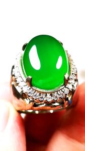 Batu cincin permata Green jadeite jade/giok burma ijo segar top playing hight Quality