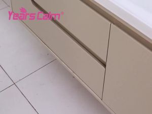 Mũ tắm nam chất liệu bền có thể tái sử dụng chống thấm nước hai lớp họa tiết kẻ sọc.    Có thể sử dụng hai mặt bảo vệ tóc khi tắm đi spa đi du lịch và khi nấu ăn có dây chun điều chỉnh để vừa vặn thoải mái.