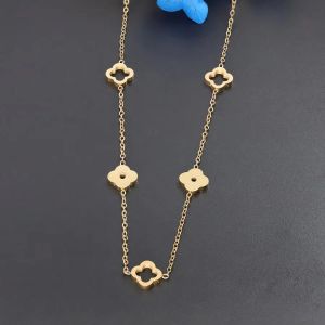 Stainless Steel Hollow Design Four-Leaf Clover Necklace Womens Simple Commuter Fashion Collarbone Chain Jewelry Gifts