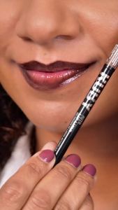 Ruby Kisses Auto Lip Liner (Black)