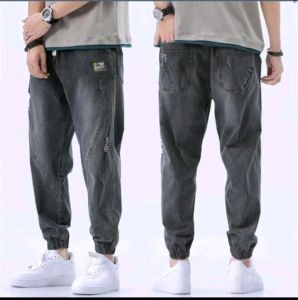 Celana Jeans Jogger Sobek Pria Yang Lagi Tren/Celana Jogger Pria Premium
