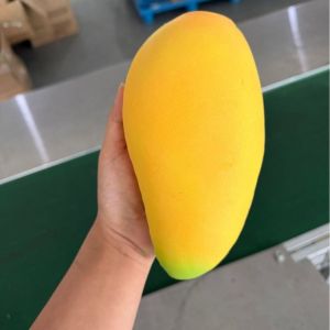 K0Y9VB4G Super Soft Giant Mango Squishy Toy 16cm Yellow Mango Squeeze Toy Novelty Anxiety Relief Slow Rebound Fidget Toy Office Desk Toy
