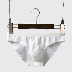 Combo 4 quần lót nam quần sịp tam giác nam đúc không đường may vải lụa sữa cao cấp