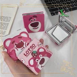 Gương trang điểm mini gập gọn cầm tay gương makeup bỏ túi vuông nhỏ hình gấu lotso