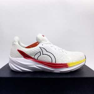Sepatu Ortuseight Running Shoes Mens Sneakers Olahraga Pria Putih