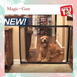 Magic Gate for Dogs Baby Safety Gate Pet Enclosure Portable Mesh Folding Safety Fence (Easy Install Anywhere) Pet Isolation Net Dog Gate Safety Fence for Indoor Hall Doorway
