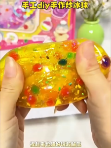 DIY Bola Ais Mainan Kreatif Set Bahan Buatan Tangan Hadiah Kanak Kanak Perempuan Mainan Murid Sekolah DIY Ice Ball Kit Stress Relief Squishy Toy Slime Set Creative Craft Kids Girls Student Gift Popular Viral Toy 炒冰手作球手工diy材料包制作猫爪捏捏乐女孩玩具网红小学生礼物 E067